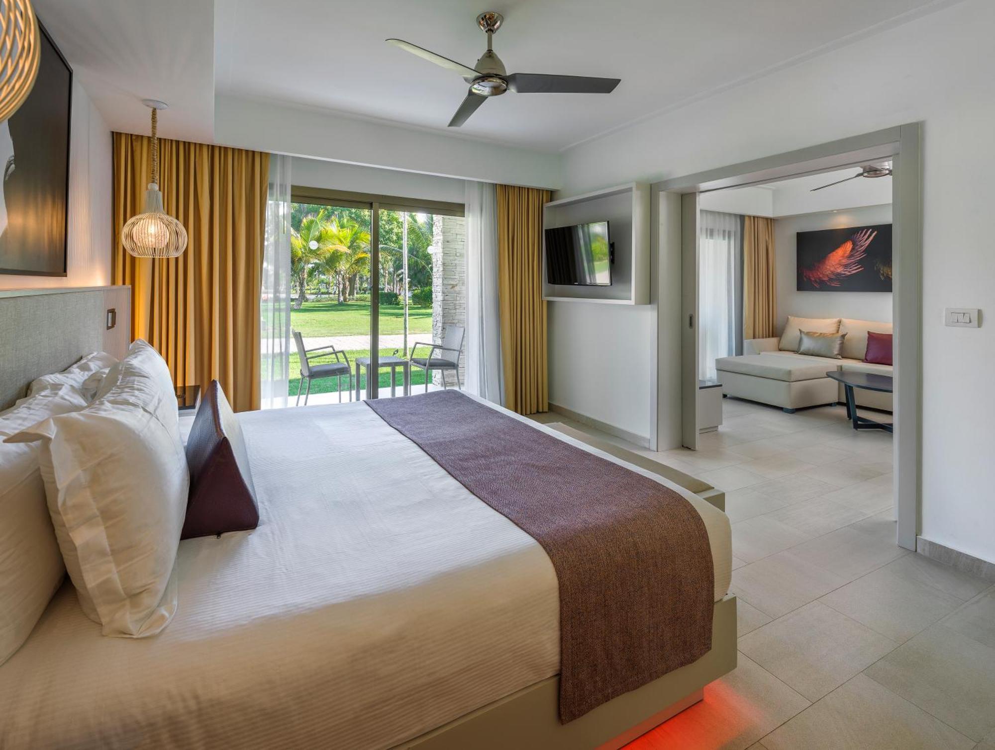 Resort Royalton Chic Punta Cana, An Autograph Collection & Casino, Adults Only 5*